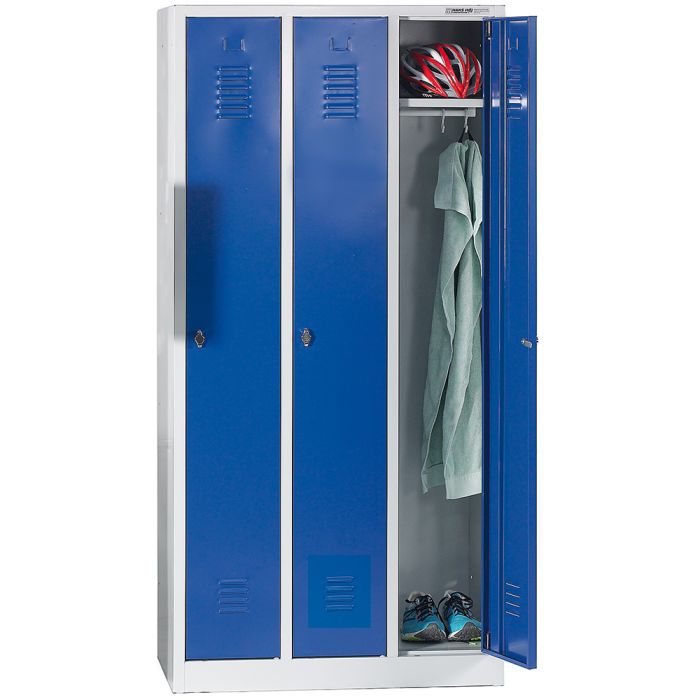 Omklædningsskab / Garderobeskab med 3 rum. Blå låger. På sokkel - RESTSALG - Med buler i kabinettet - 